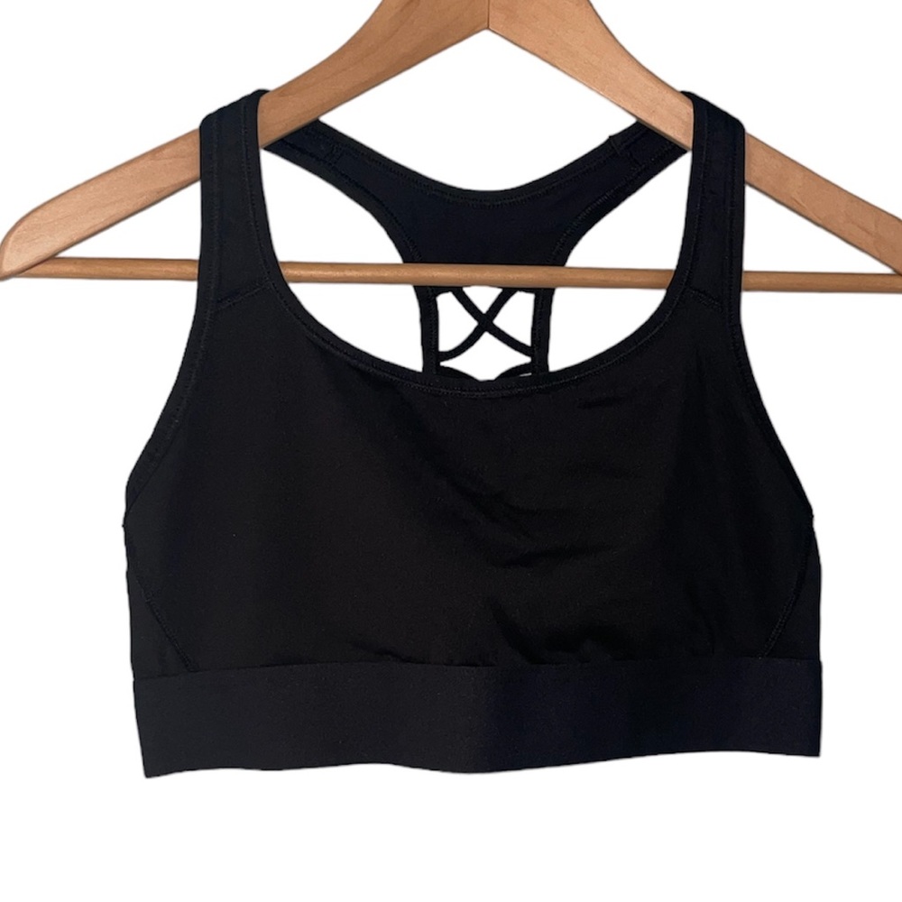 Victoria’s Secret Sports Bra Size Medium
